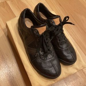 Louis Vuitton Men’s Shoes size 9